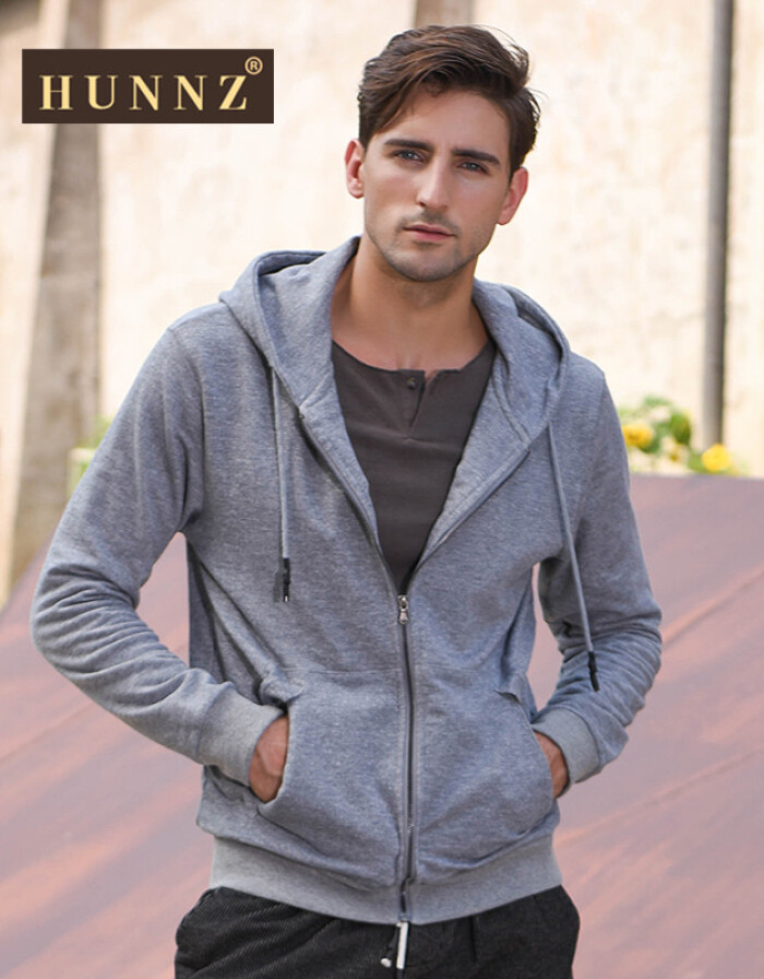 HUNNZ連帽衛(wèi)衣 秋日里的潮流運(yùn)動(dòng)風(fēng)尚